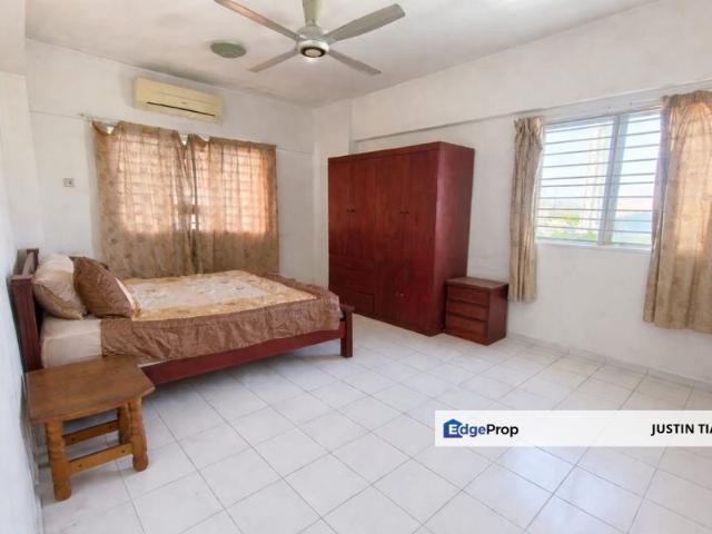 Condominium for rent in Country Heights Damansara, Kuala Lumpur
