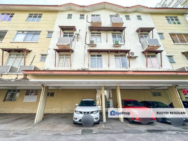 House for sale in Country Heights Damansara, Kuala Lumpur