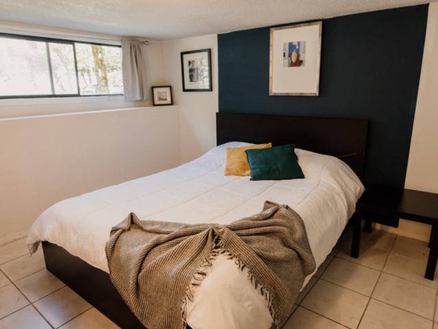 Room for rent in Vancouver, British Columbia