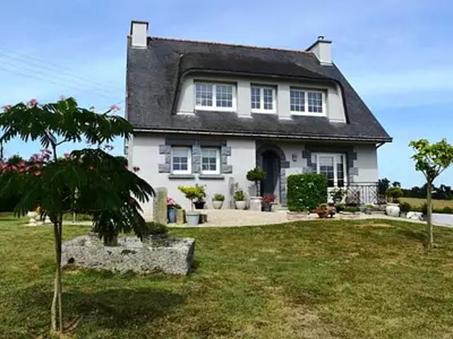 Maison vente à Guingamp, Bretagne