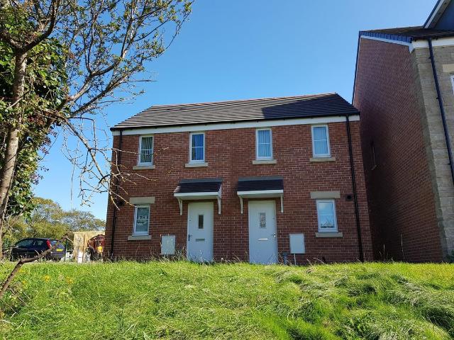 Apartment for rent in Bryncethin, Wales