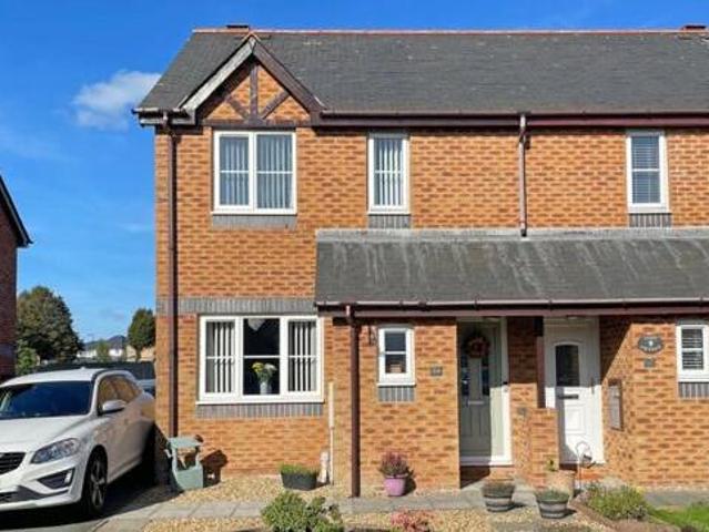 House for sale in Caeathro, Caernarfon