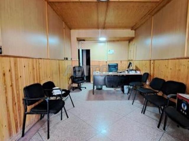 Local commercial vente à Anfa, Gharb-Chrarda-Beni Hssen