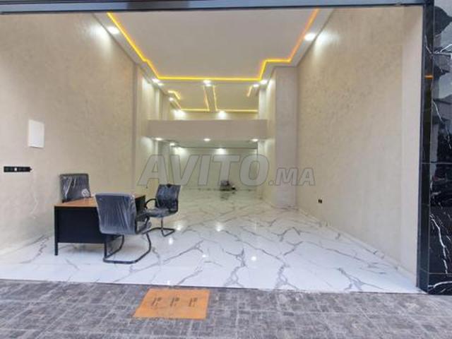 Local commercial vente à Anfa, Gharb-Chrarda-Beni Hssen