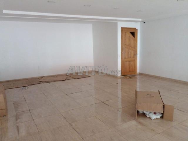 Local commercial location à Anfa, Gharb-Chrarda-Beni Hssen