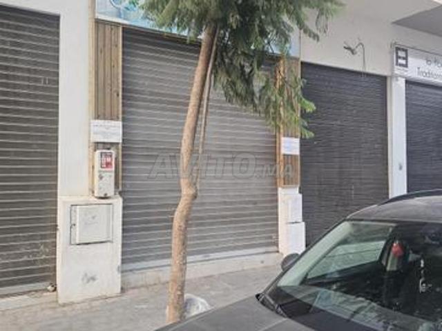 Local commercial location à Témara