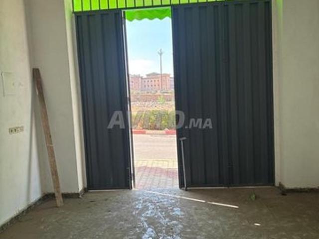 Local commercial location à Anfa, Gharb-Chrarda-Beni Hssen