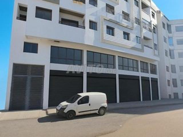 Local commercial vente à Anfa, Gharb-Chrarda-Beni Hssen