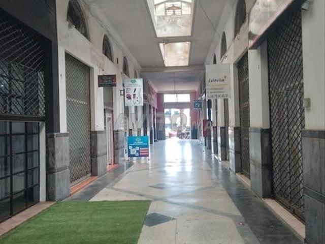 Local commercial location à Anfa, Gharb-Chrarda-Beni Hssen