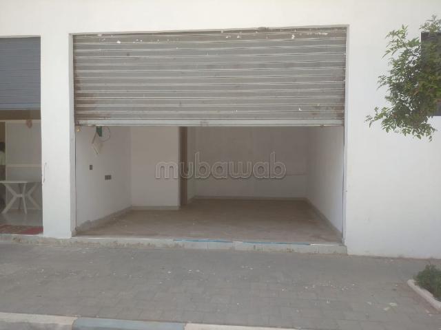 Local commercial location à Témara