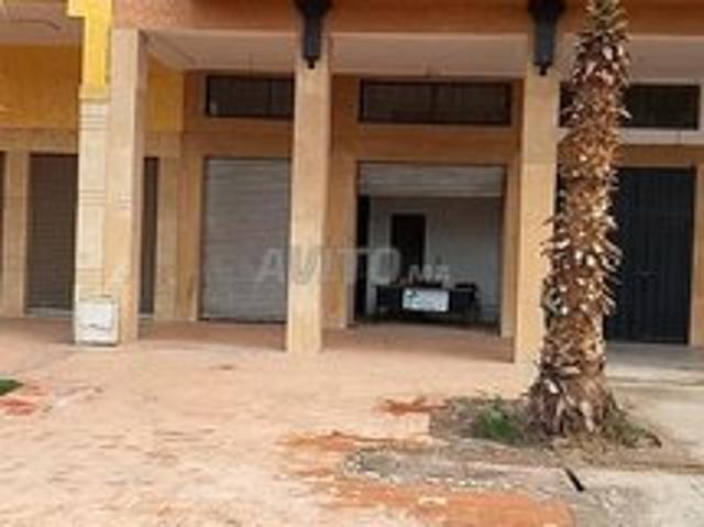 Local commercial location à L'Oriental