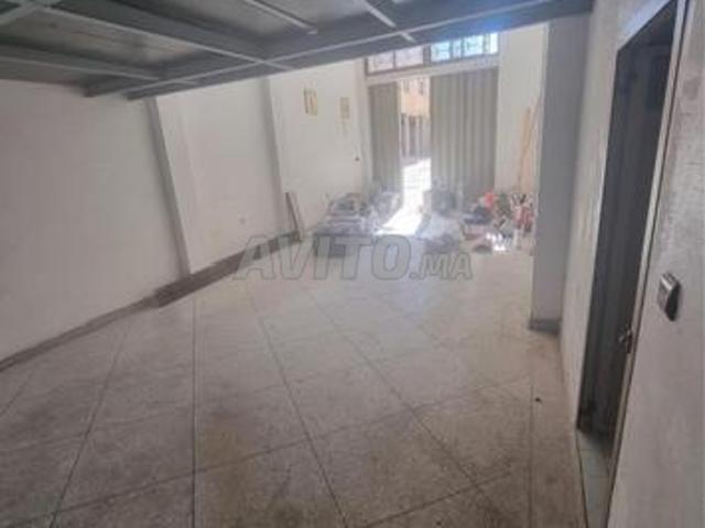 Local commercial location à Deroua, Gharb-Chrarda-Beni Hssen
