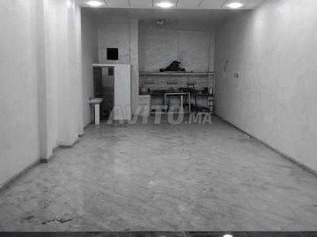 Local commercial location à Sidi Moumen ⵙⵉⴷⵉ ⵎⵓⵎⴰⵏ سيدي مومن, Casablanca ⵜⴰⴷⴷⴰⵔⵜ ⵜⵓⵎⵍⵉⵍⵜ الدار البيضاء
