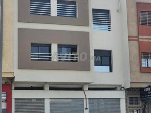 Local commercial location à Zouagha, Fès