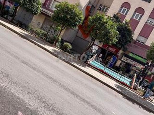 Local commercial location à Meknès