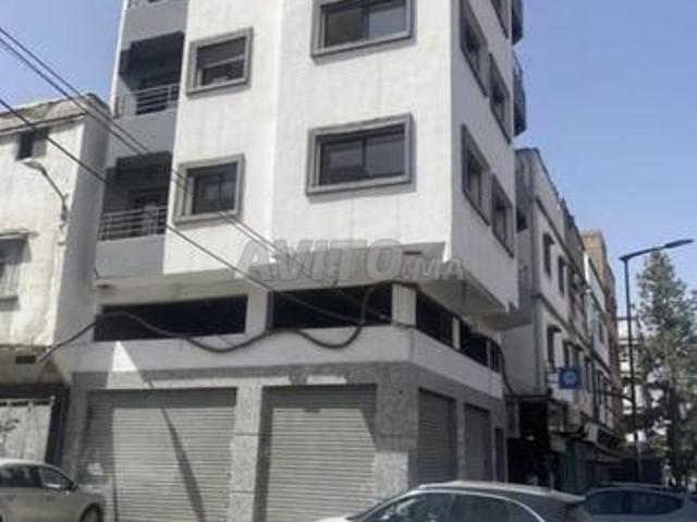 Local commercial location à Anfa, Gharb-Chrarda-Beni Hssen