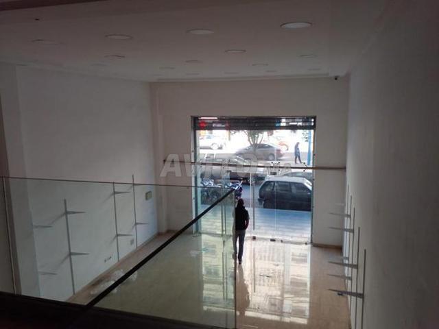Local commercial location à Anfa, Gharb-Chrarda-Beni Hssen