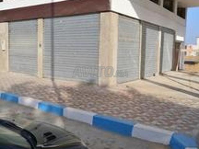 Local commercial location à Anfa, Gharb-Chrarda-Beni Hssen