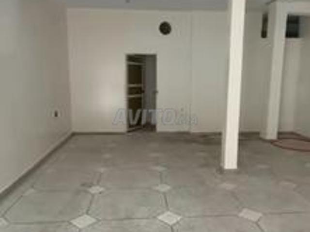 Local commercial location à Anfa, Gharb-Chrarda-Beni Hssen