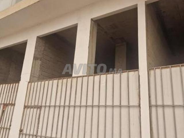 Local commercial location à Anfa, Gharb-Chrarda-Beni Hssen