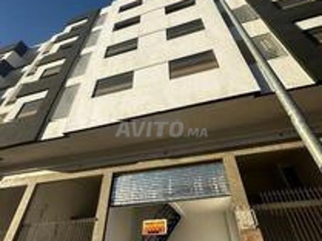 Local commercial location à Anfa, Gharb-Chrarda-Beni Hssen