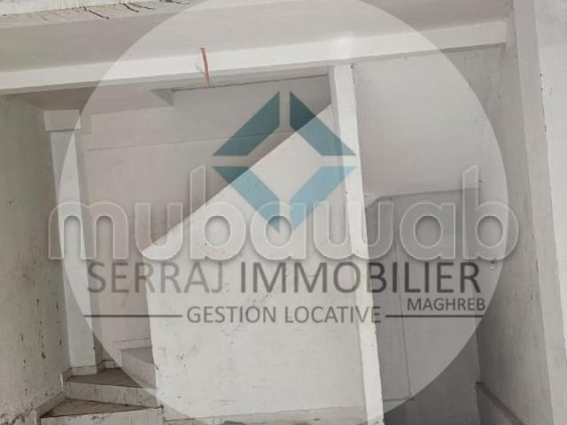 Local commercial location à Anfa, Gharb-Chrarda-Beni Hssen