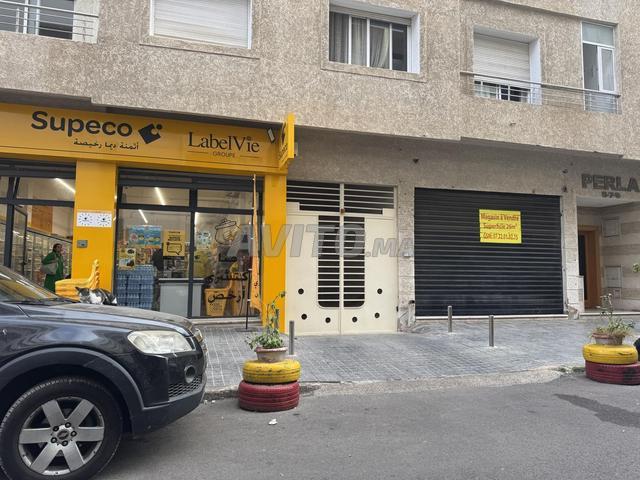 Local commercial vente à Anfa, Gharb-Chrarda-Beni Hssen