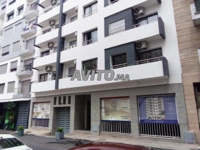 Local commercial vente à Anfa, Gharb-Chrarda-Beni Hssen