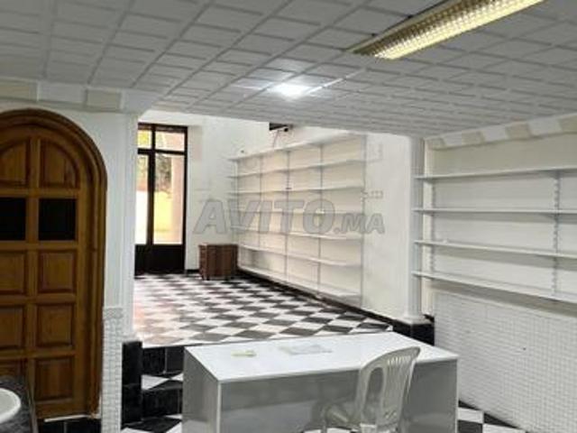 Local commercial vente à Ben Slimane
