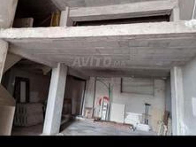 Local commercial vente à Anfa, Gharb-Chrarda-Beni Hssen