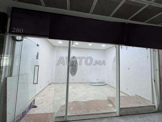 Local commercial vente à Anfa, Gharb-Chrarda-Beni Hssen