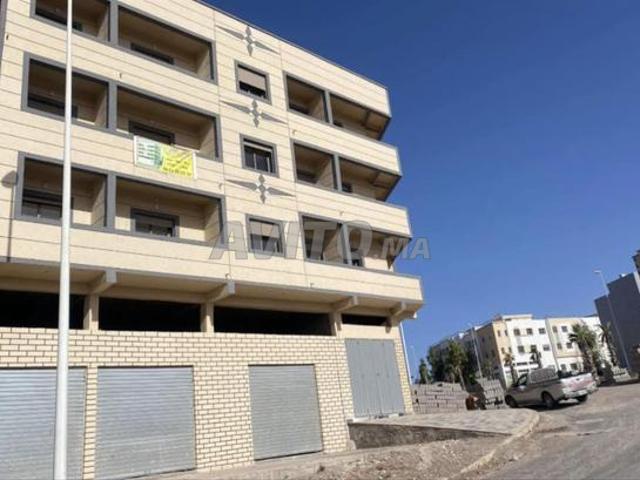 Local commercial vente à Settat, Gharb-Chrarda-Beni Hssen