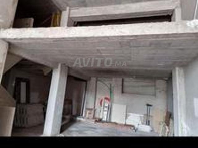 Local commercial vente à Anfa, Gharb-Chrarda-Beni Hssen