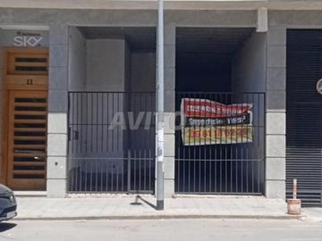 Local commercial vente à Anfa, Gharb-Chrarda-Beni Hssen