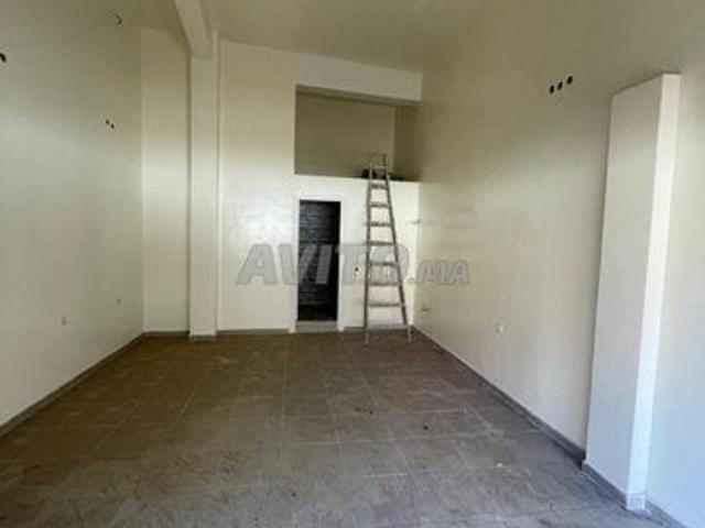 Local commercial vente à Anfa, Gharb-Chrarda-Beni Hssen