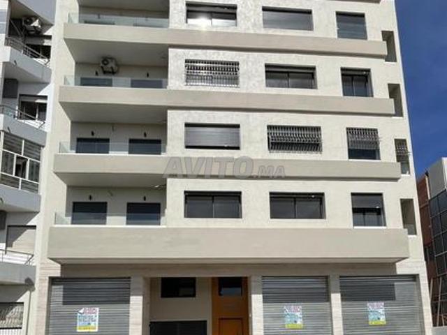 Local commercial vente à Anfa, Gharb-Chrarda-Beni Hssen