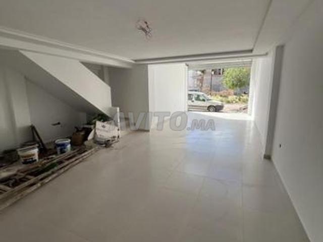 Local commercial vente à Anfa, Gharb-Chrarda-Beni Hssen