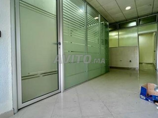 Local commercial vente à Anfa, Gharb-Chrarda-Beni Hssen