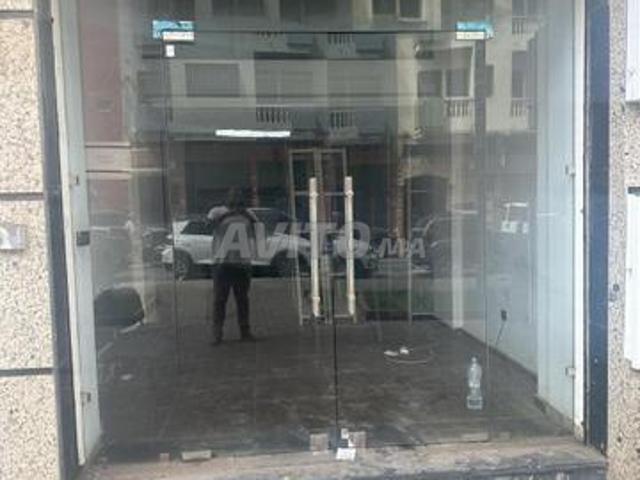 Local commercial vente à Anfa, Gharb-Chrarda-Beni Hssen