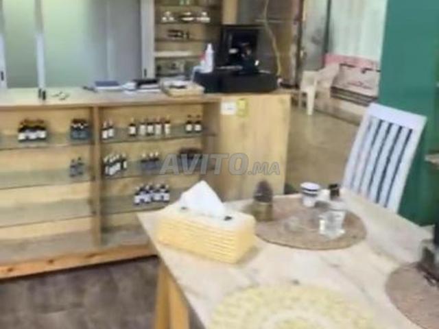 Local commercial vente à Anfa, Gharb-Chrarda-Beni Hssen