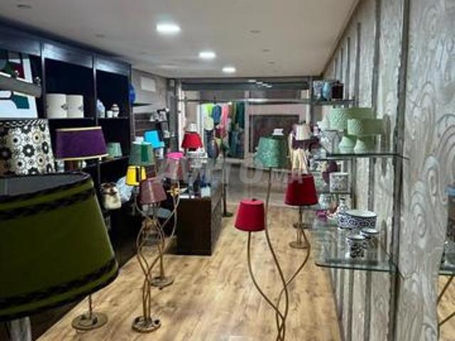 Local commercial vente à Anfa, Gharb-Chrarda-Beni Hssen