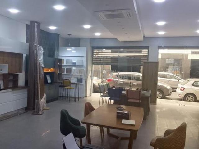 Local commercial location à Anfa, Dar Sultan