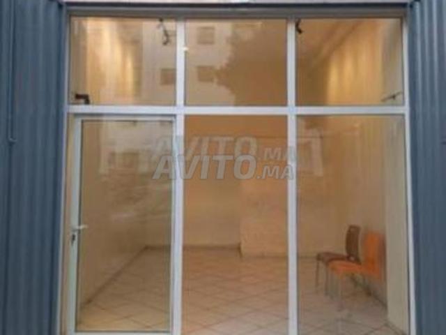 Local commercial location à Anfa, Gharb-Chrarda-Beni Hssen