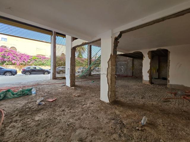 Local commercial vente à Anfa, Gharb-Chrarda-Beni Hssen