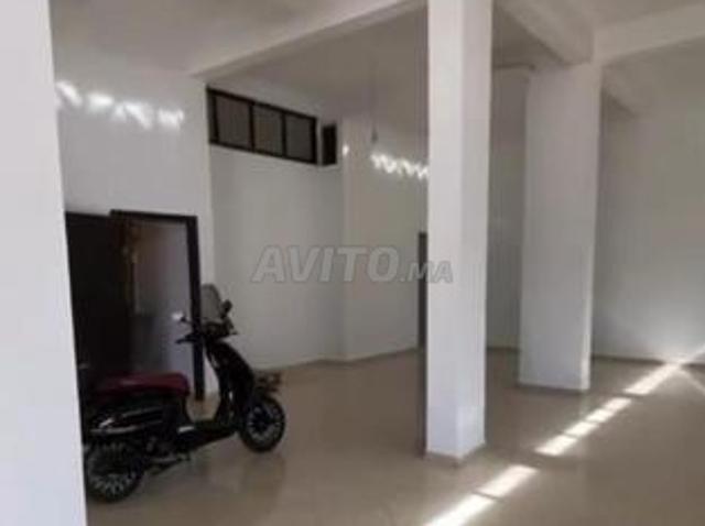 Local commercial vente à Anfa, Gharb-Chrarda-Beni Hssen