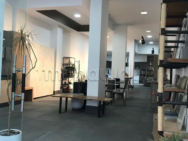 Local commercial vente à Anfa, Gharb-Chrarda-Beni Hssen