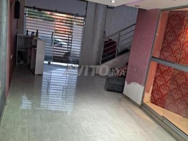 Local commercial vente à L'Oriental