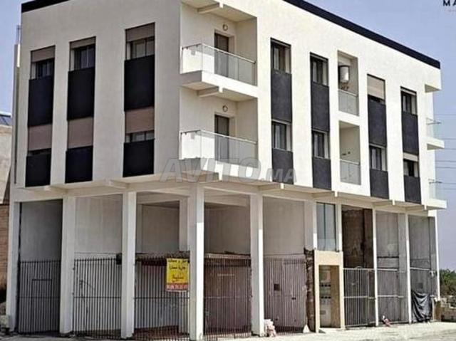 Local commercial vente à Bouskoura, Gharb-Chrarda-Beni Hssen