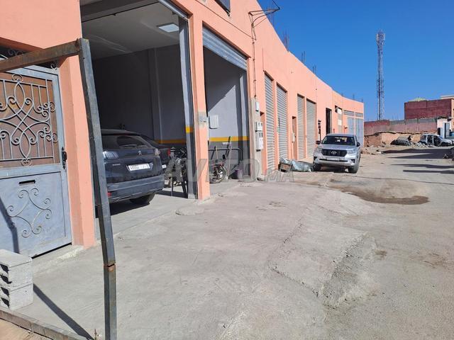 Local commercial location à L'Oriental