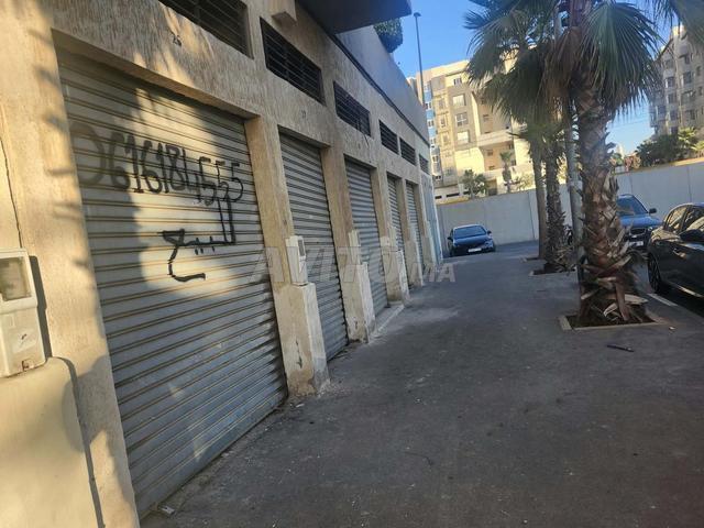 Local commercial vente à Anfa, Gharb-Chrarda-Beni Hssen